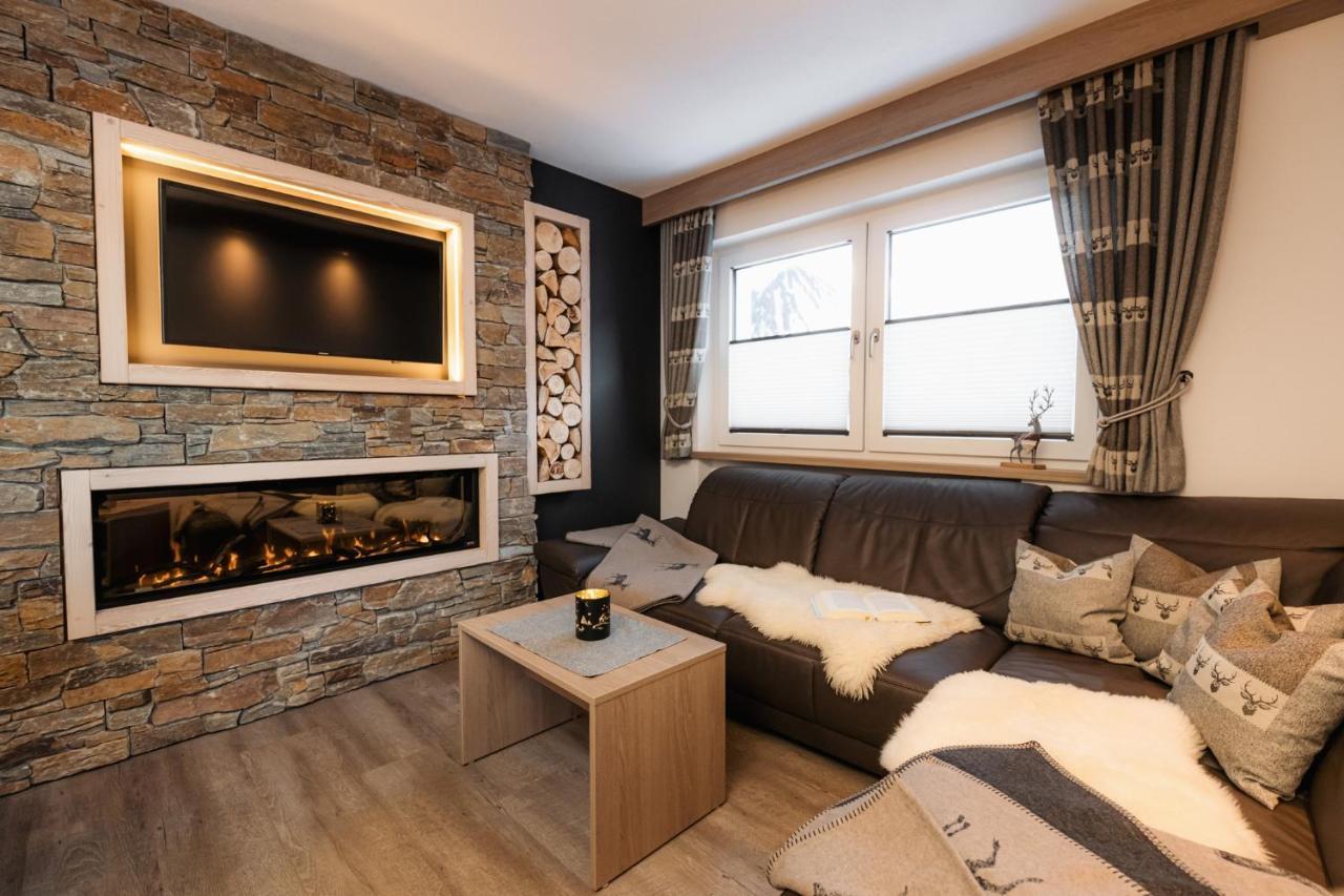 Alpen Apartments Austria Berwang Exterior photo